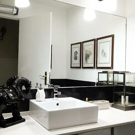 Kika Alloggio in famiglia *